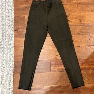 Stylish Brown High-Waisted Pants